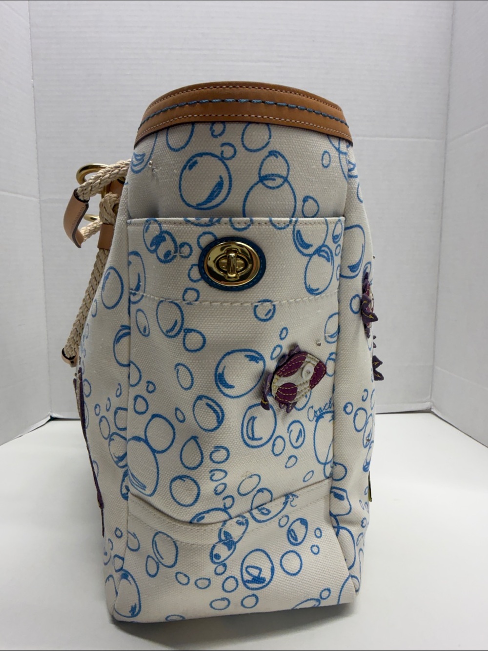 Coach Resort Bubble Tote Bag Purse Canvas Fish Sequins New Rare Limited Edition - Picture 4 of 12